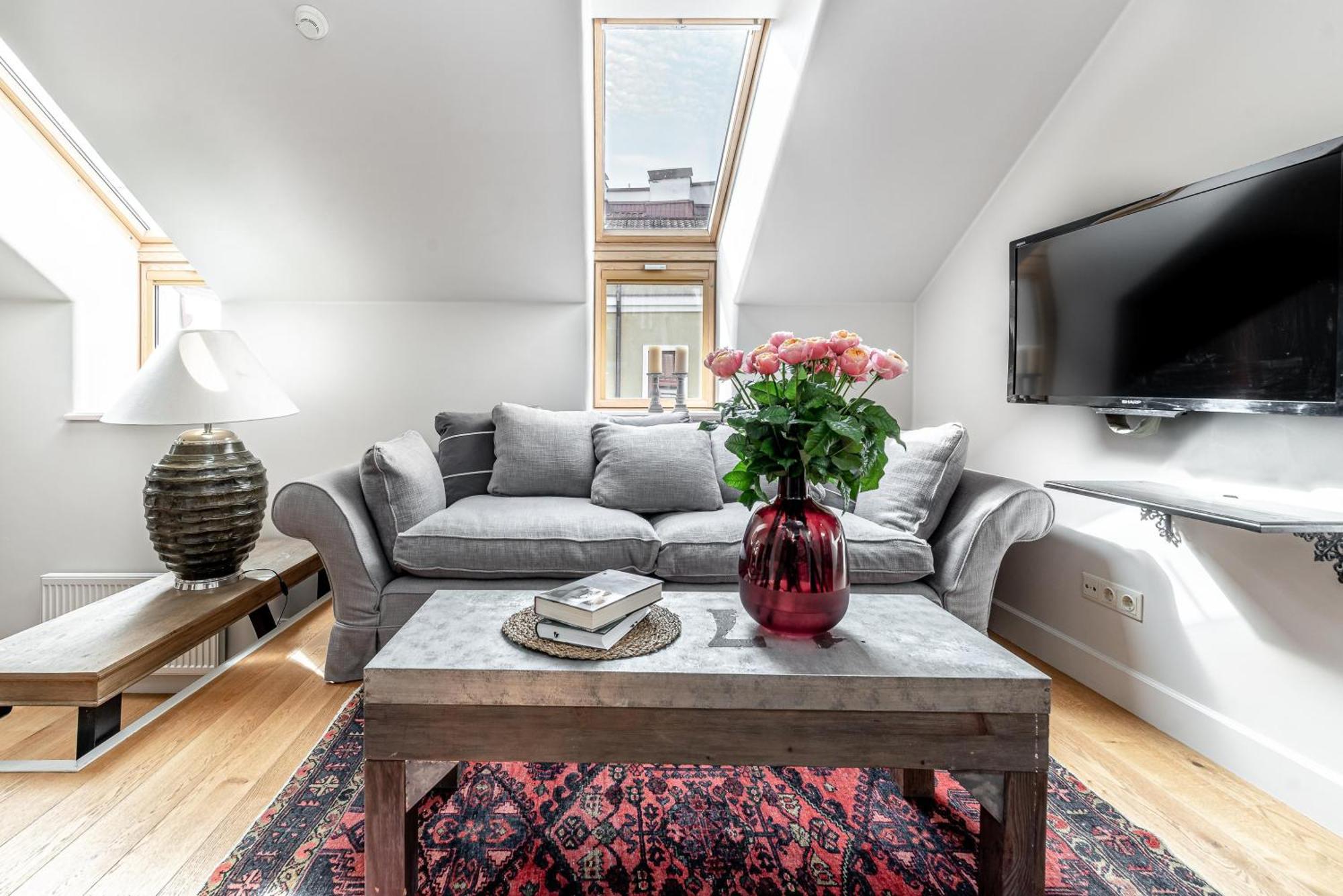 Luxury Gaono In Old Town Apartment Vilnius Luaran gambar