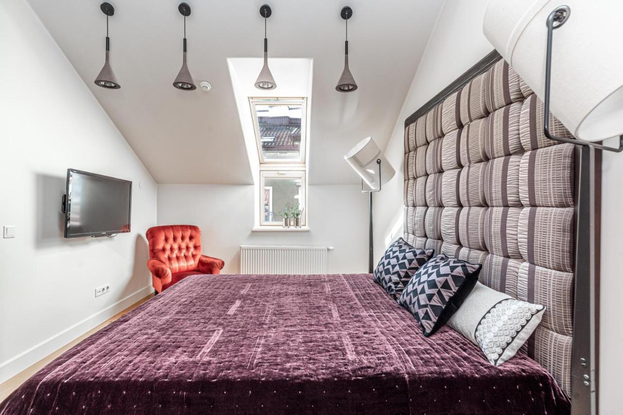 Luxury Gaono In Old Town Apartment Vilnius Luaran gambar